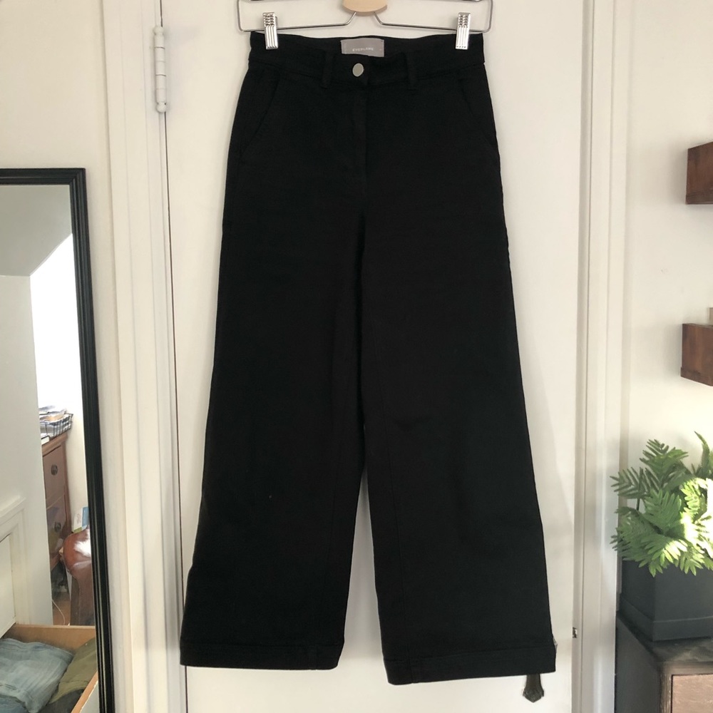 Size 00 Black Everlane Wide Leg Crop